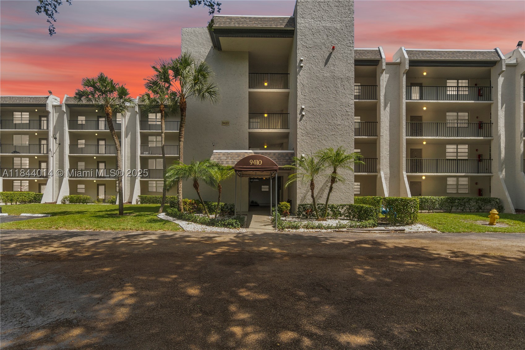 PRICE DROP !!! Here is your chance to live in a waterfront serene enclave in the middle of a highly desired golf community! This lovely unit has many updates including the kitchen, bathrooms, tile floor, HVAC (2023), and hot water heater (2023). Live in tranquility and style in Pine Island Ridge Country Club with access to amenities including two pools, gym, restaurants, library, sauna, tennis, playground, bike path, golf, pickleball, storage area and more. Total maintenance is $605.53+$74.31 (assessment) = 681/mo. Seller will pay the assessment in full with a reasonable offer. 

No leasing allowed. Ideal primary or second home for Florida lovers! Pet friendly! 25% down required on financing and 650+ credit score