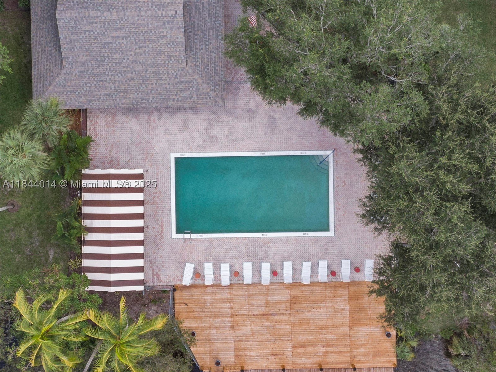 POINCIANA 1 OF PINE ISLAN - Residential