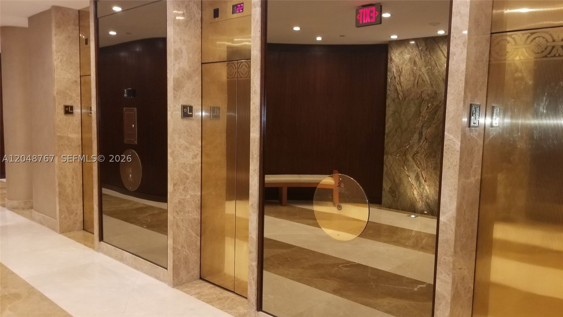 TURNBERRY ISLE SOUTH COND - Residential Lease