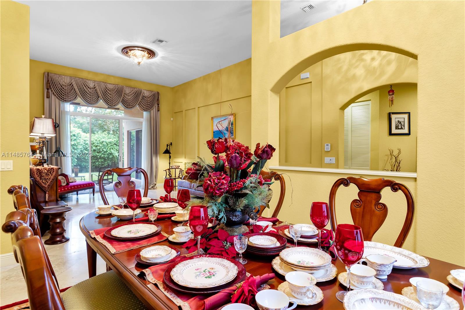 COUNTRY GLEN - Residential