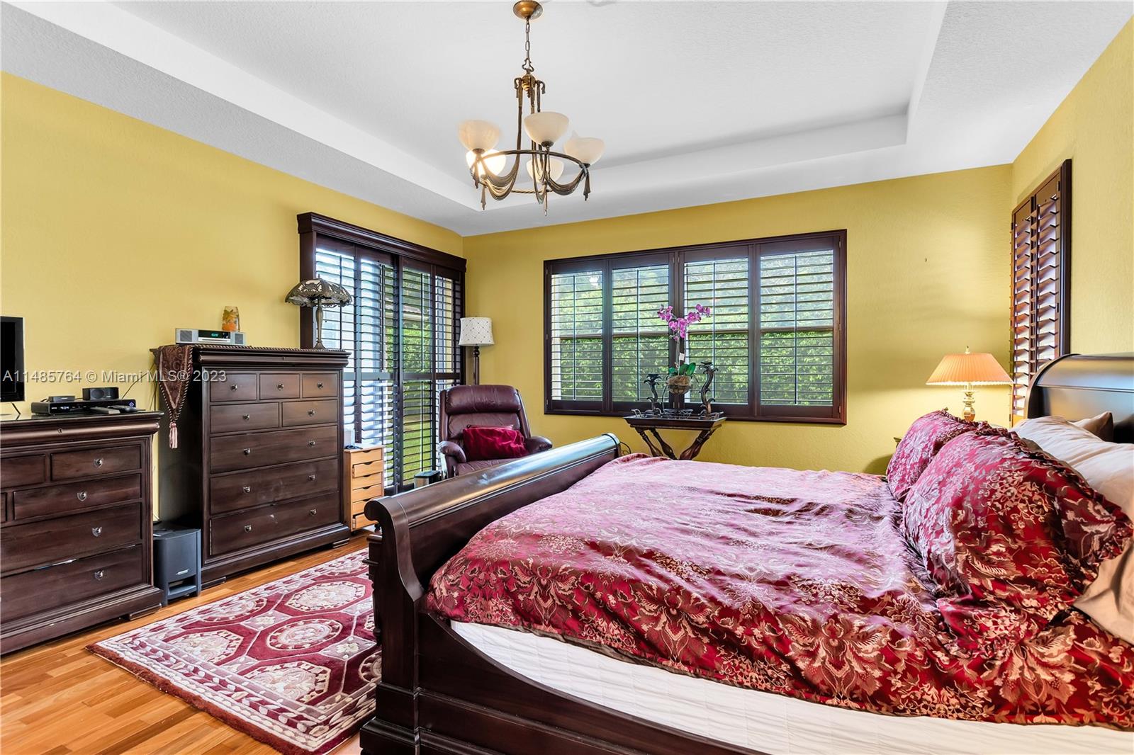 COUNTRY GLEN - Residential