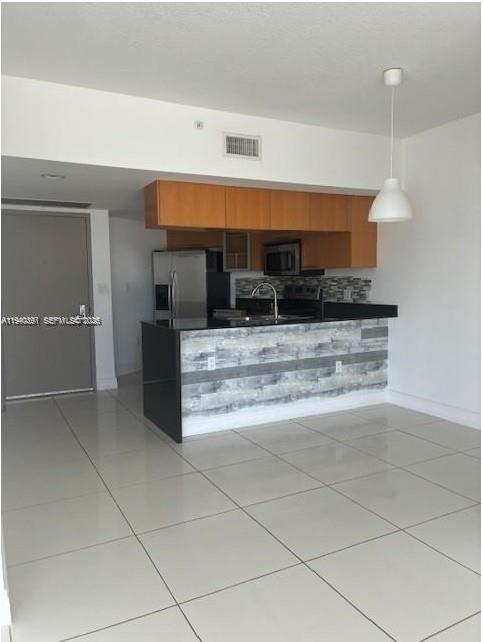 OPERA TOWER CONDO - Residential