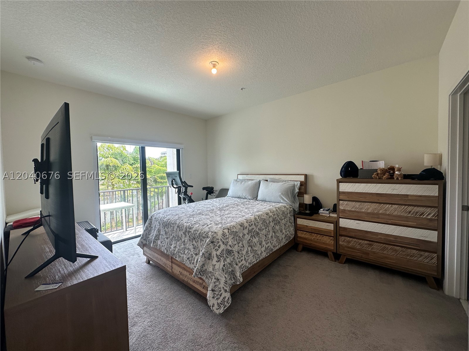 DOWNTOWN DORAL SOUTH PHAS - Residential