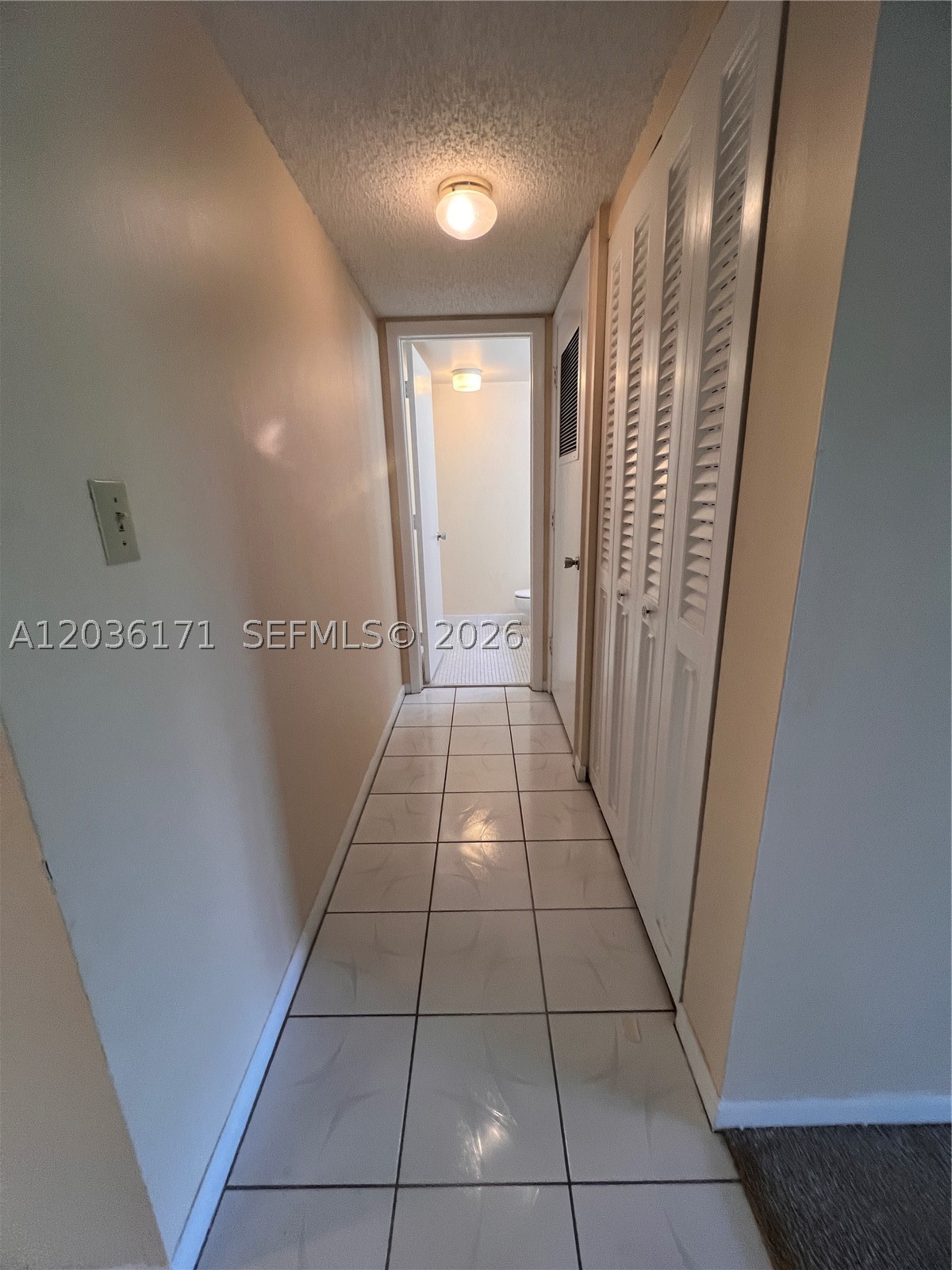 SHERWOOD SQUARE B CONDO - Residential