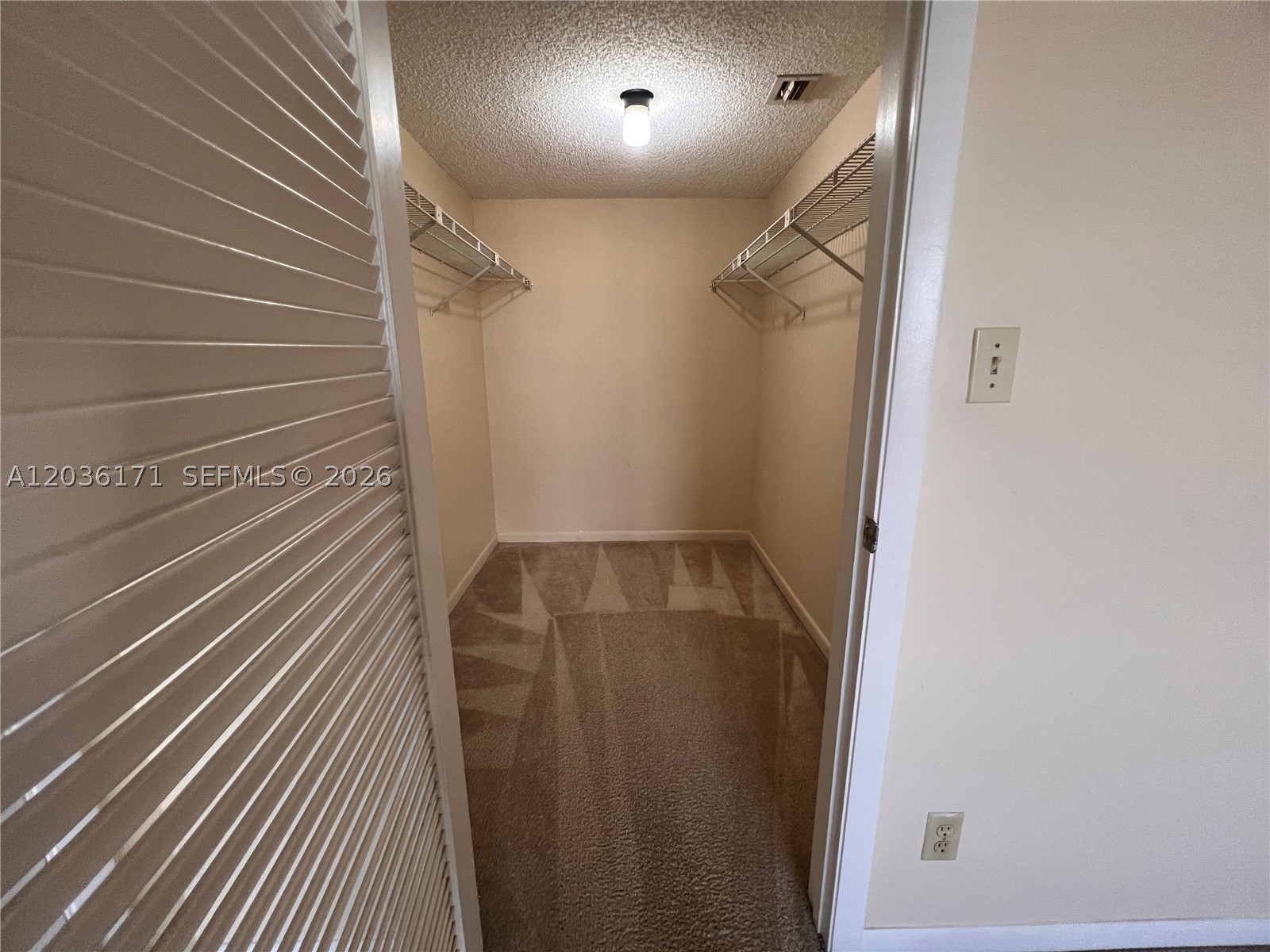 SHERWOOD SQUARE B CONDO - Residential