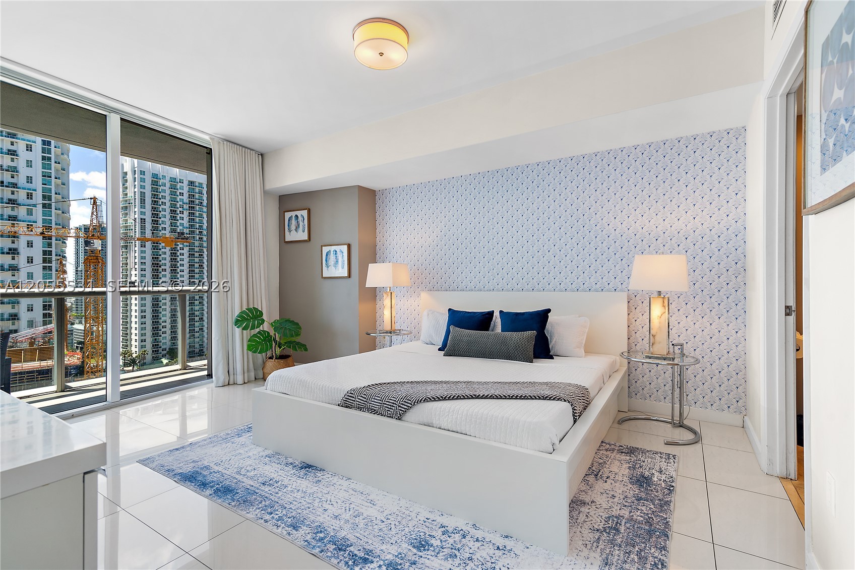 ICON BRICKELL CONDO NO 3 - Residential