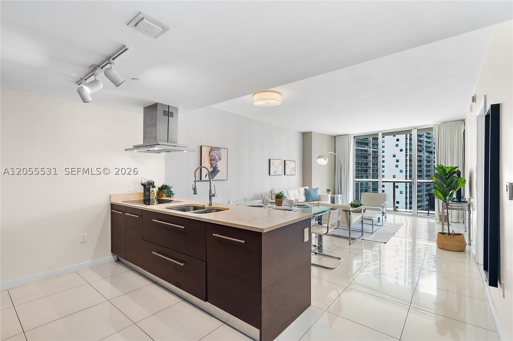 ICON BRICKELL CONDO NO 3 - Residential