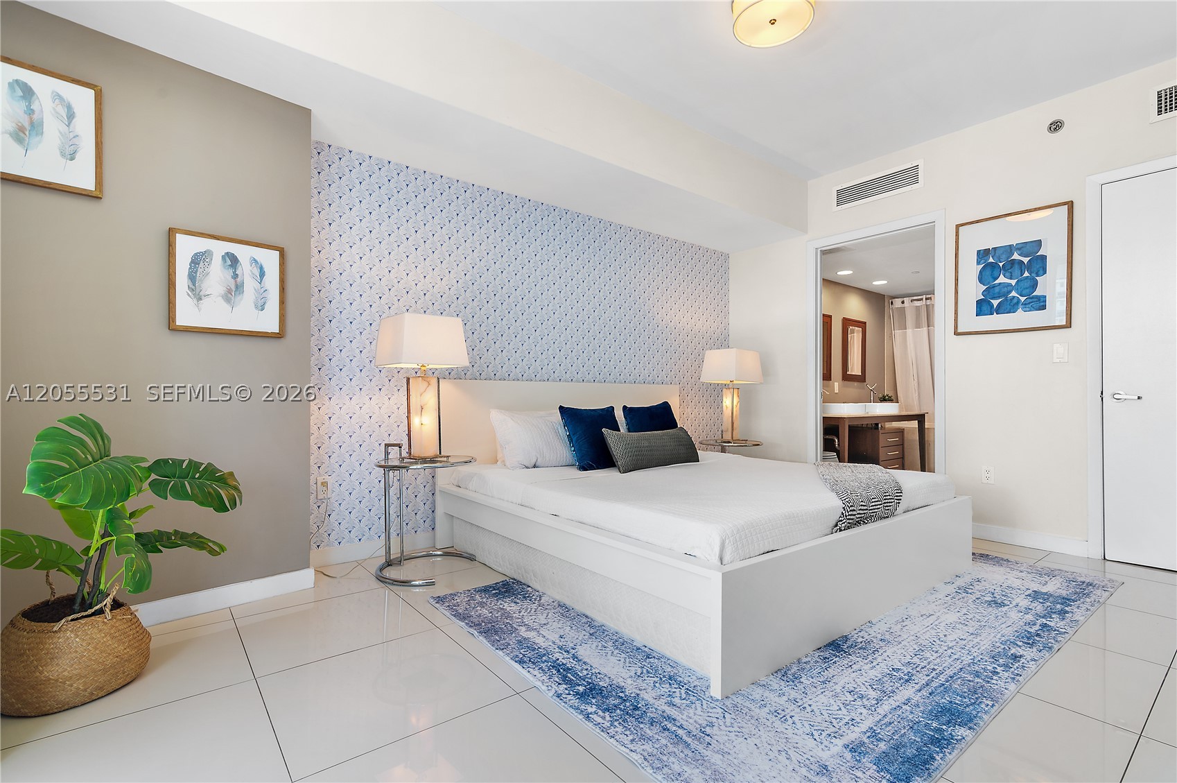 ICON BRICKELL CONDO NO 3 - Residential