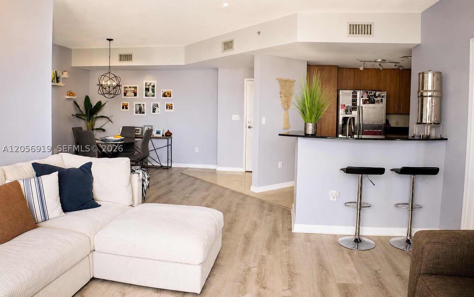 360 CONDO A - Residential