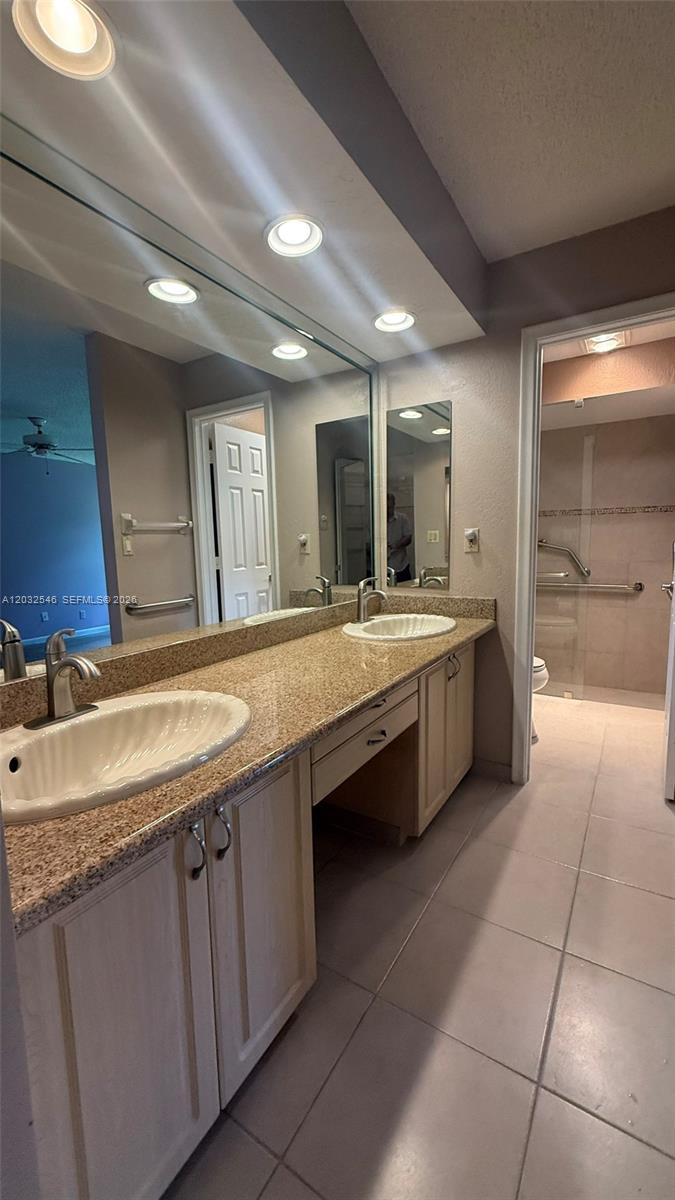 CLOVERFIELD - Residential