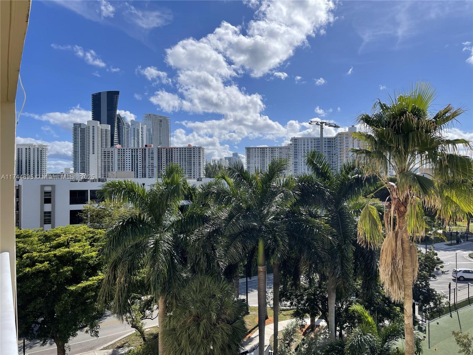 MARBELLA TOWER CONDO - Residential