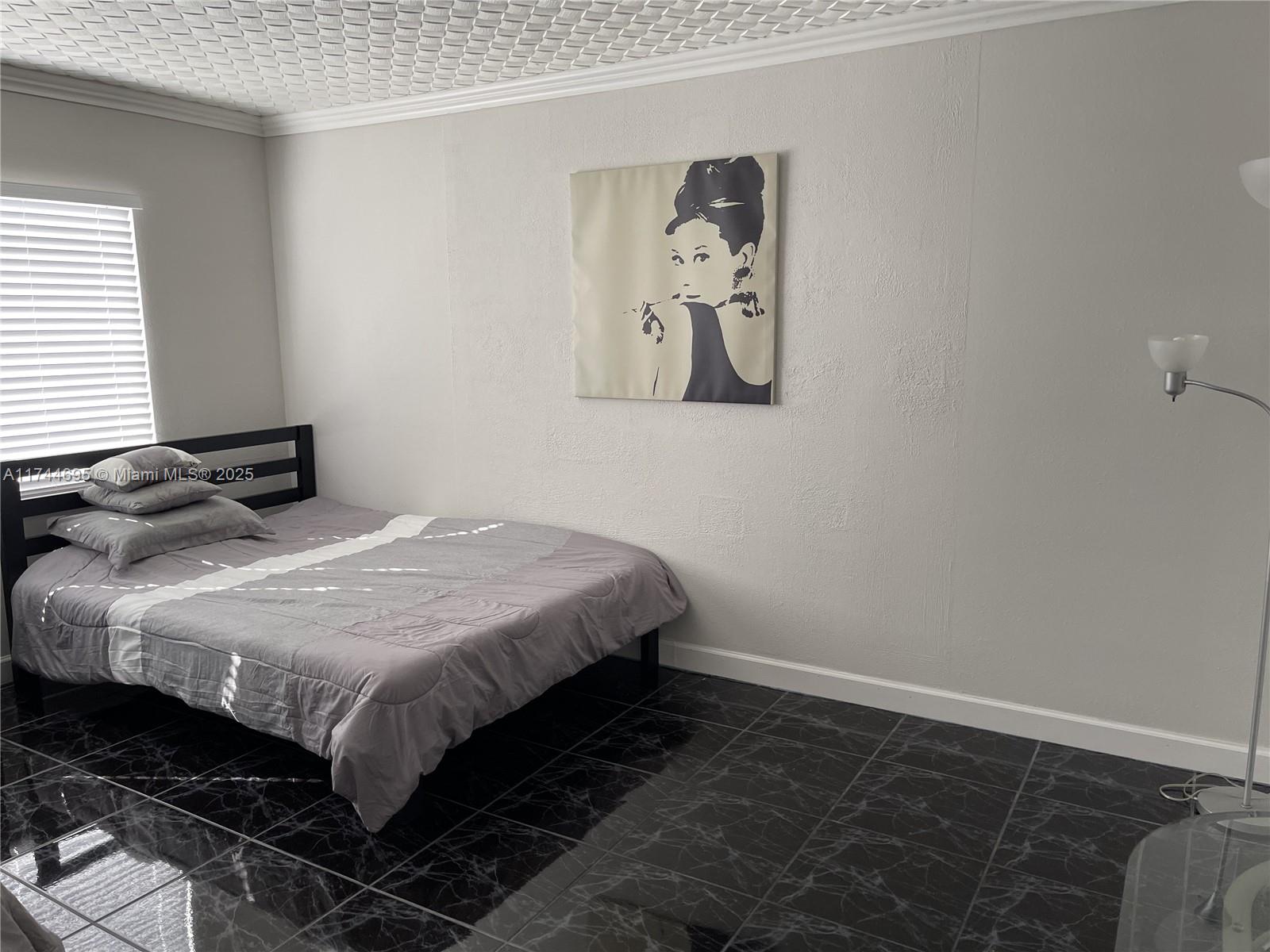 MARBELLA TOWER CONDO - Residential