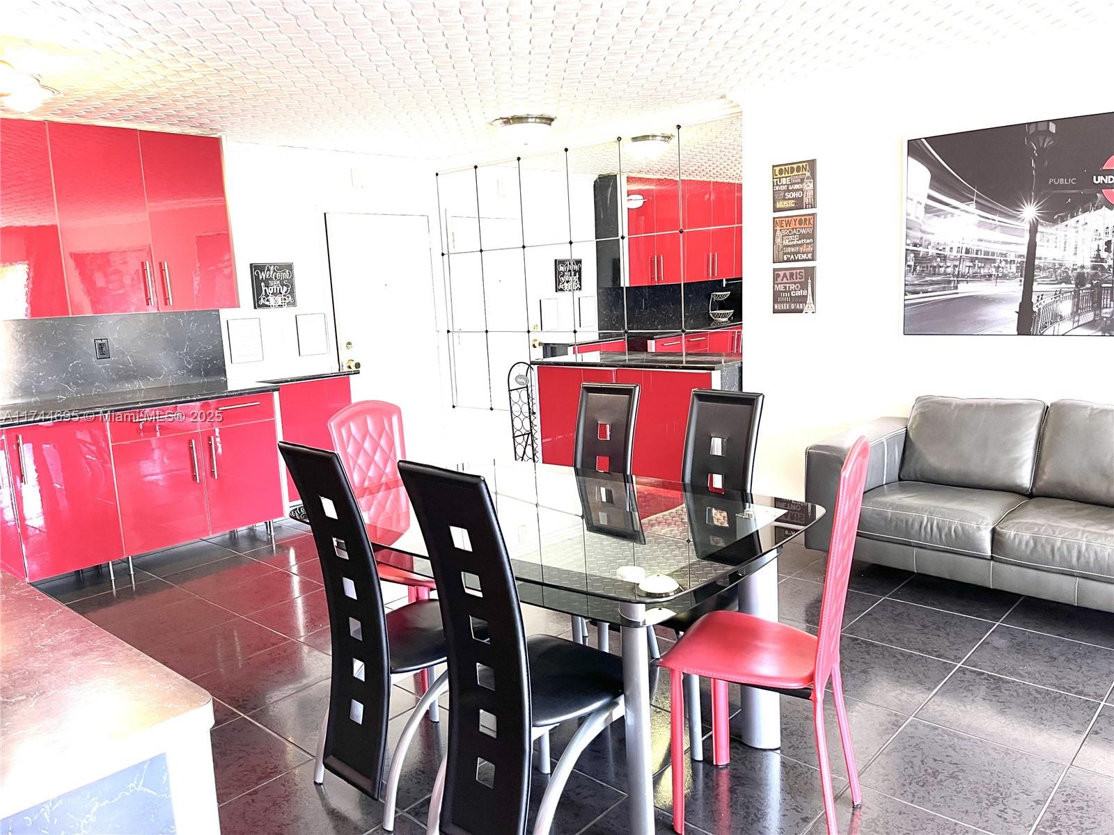 MARBELLA TOWER CONDO - Residential