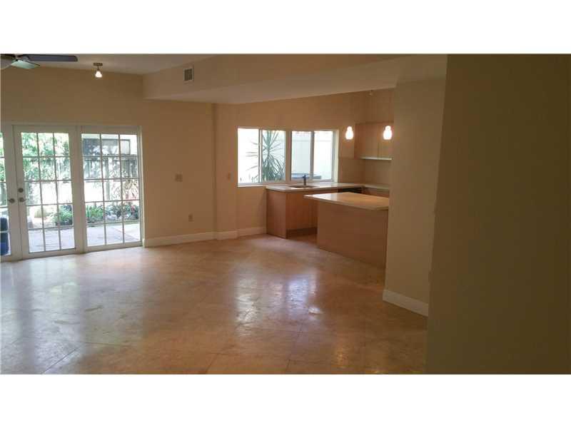 PENT CONDO - Residential Lease