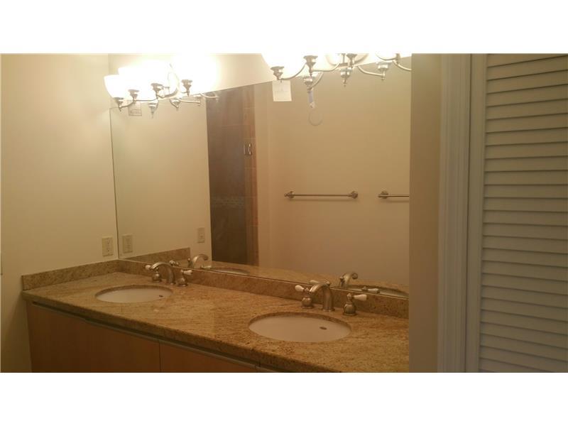 PENT CONDO - Residential Lease