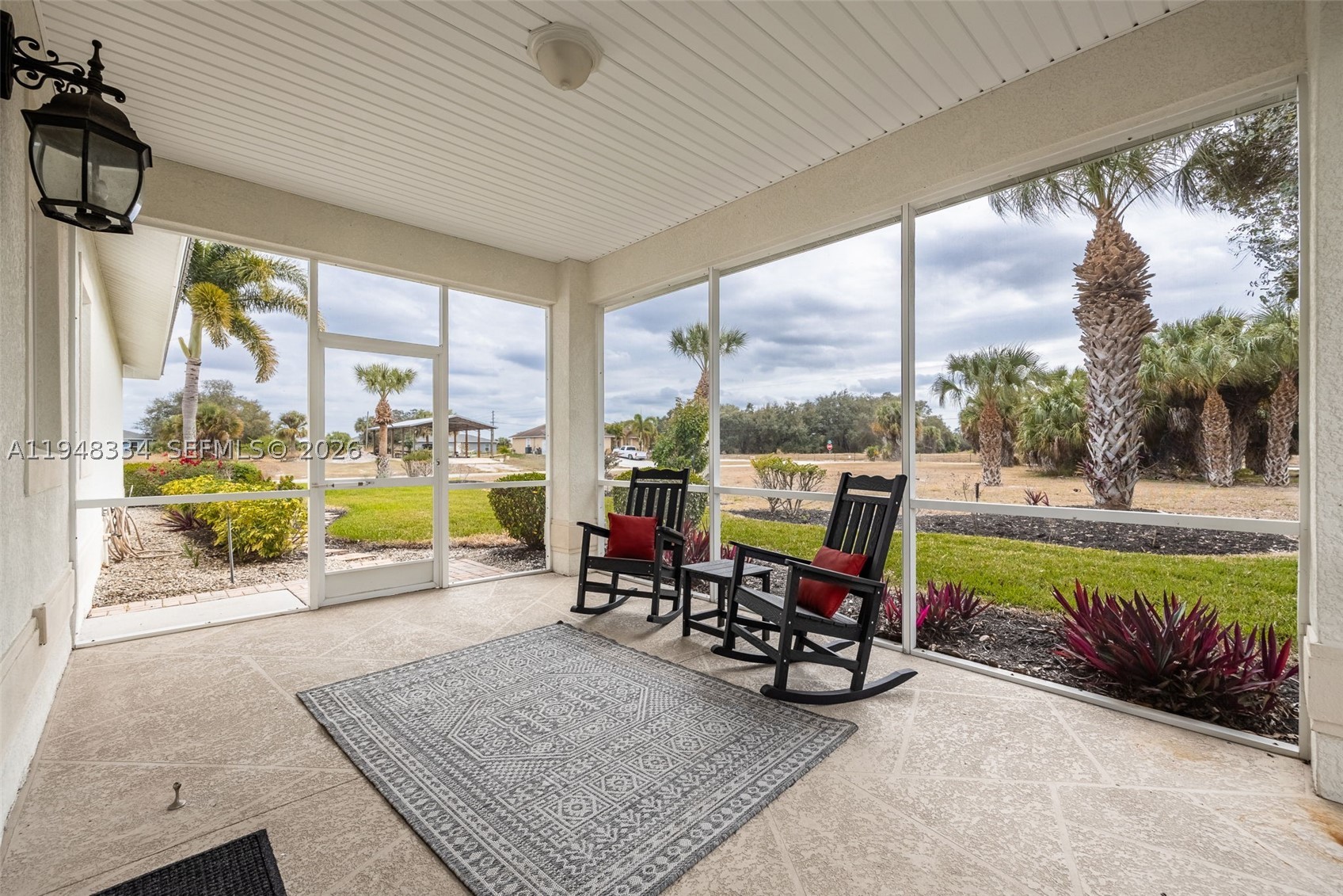 Port LaBelle - Residential