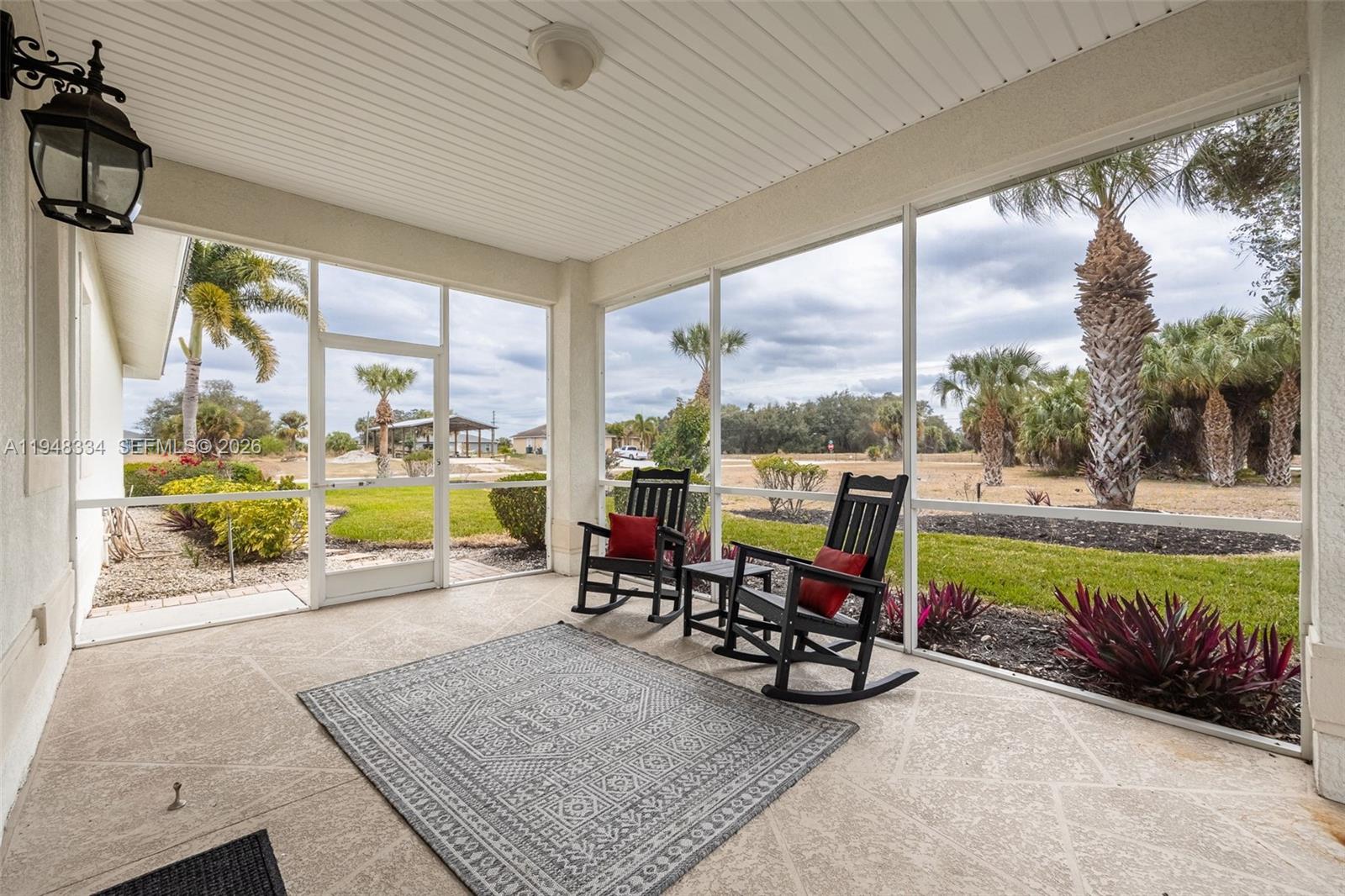 Port LaBelle - Residential