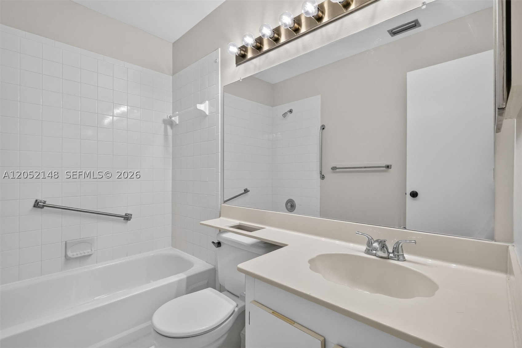 LUCERNE POINTE ONE,TWO,TH - Residential