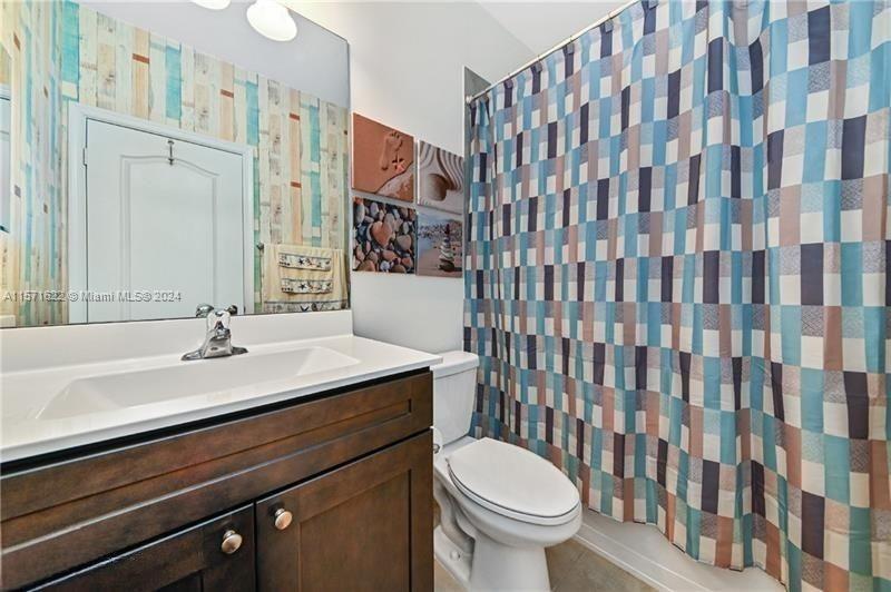 FLAVOR PICT TOWNHOMES PUD - Residential Lease