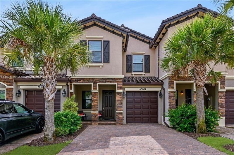 FLAVOR PICT TOWNHOMES PUD - Residential Lease
