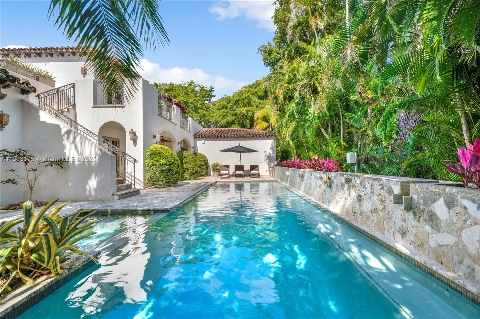CORAL GABLES C C SEC 3 - Residential