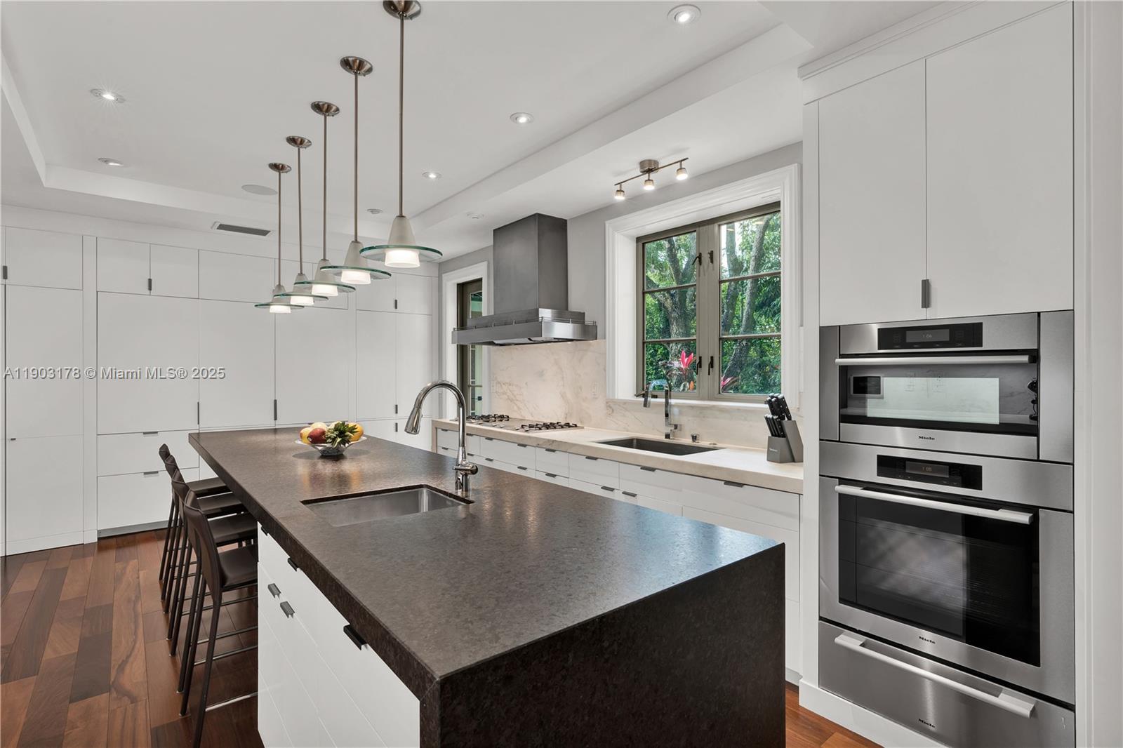CORAL GABLES C C SEC 3 - Residential