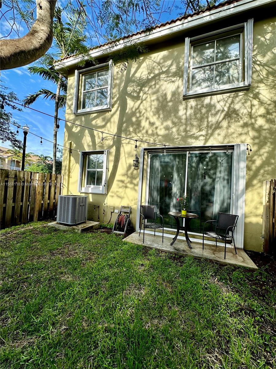 Keys Gate - Residential