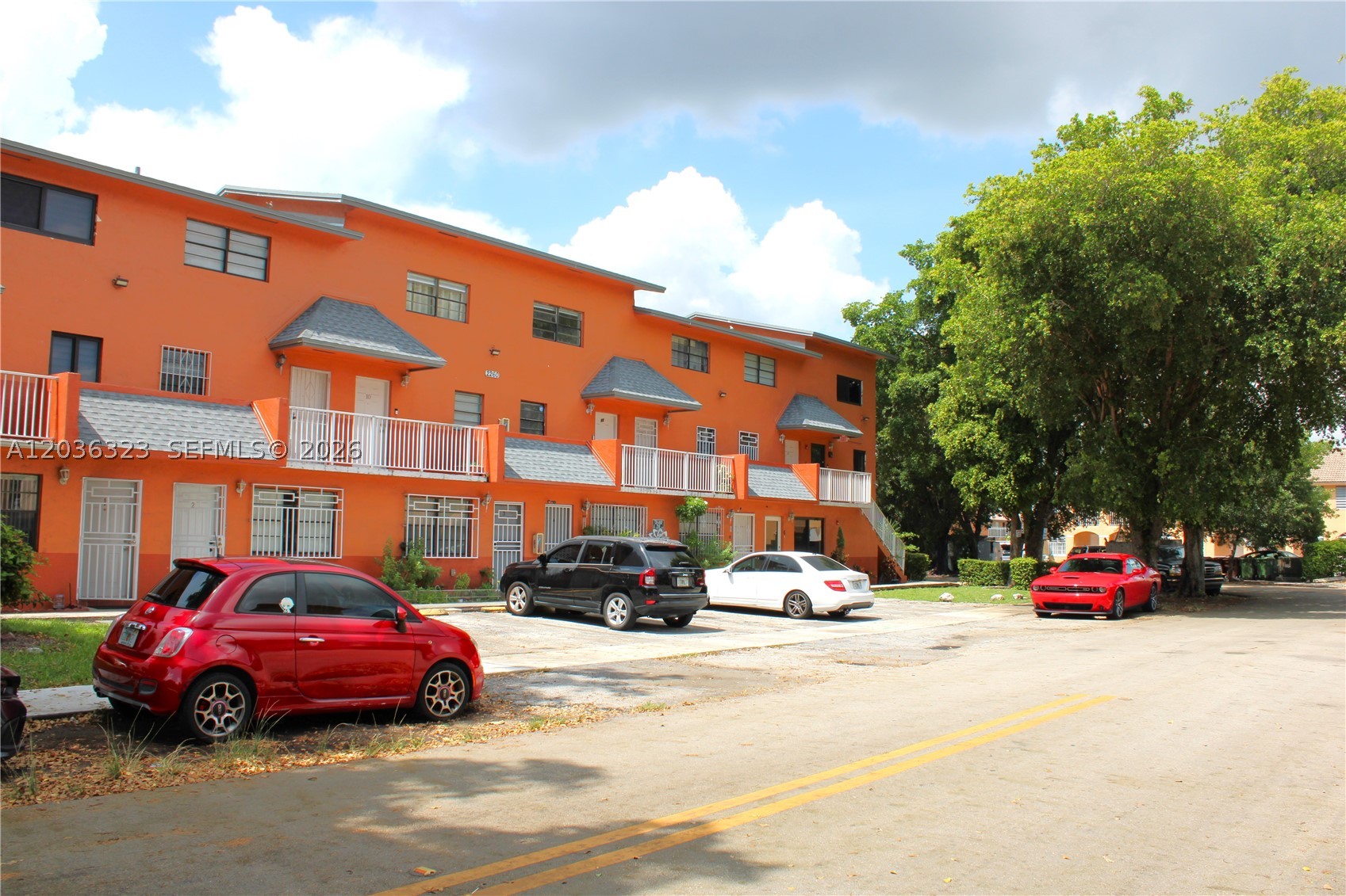 ALHAMBRA VI CONDO - Residential Lease