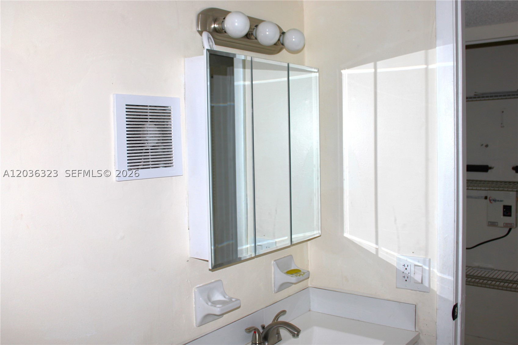 ALHAMBRA VI CONDO - Residential Lease