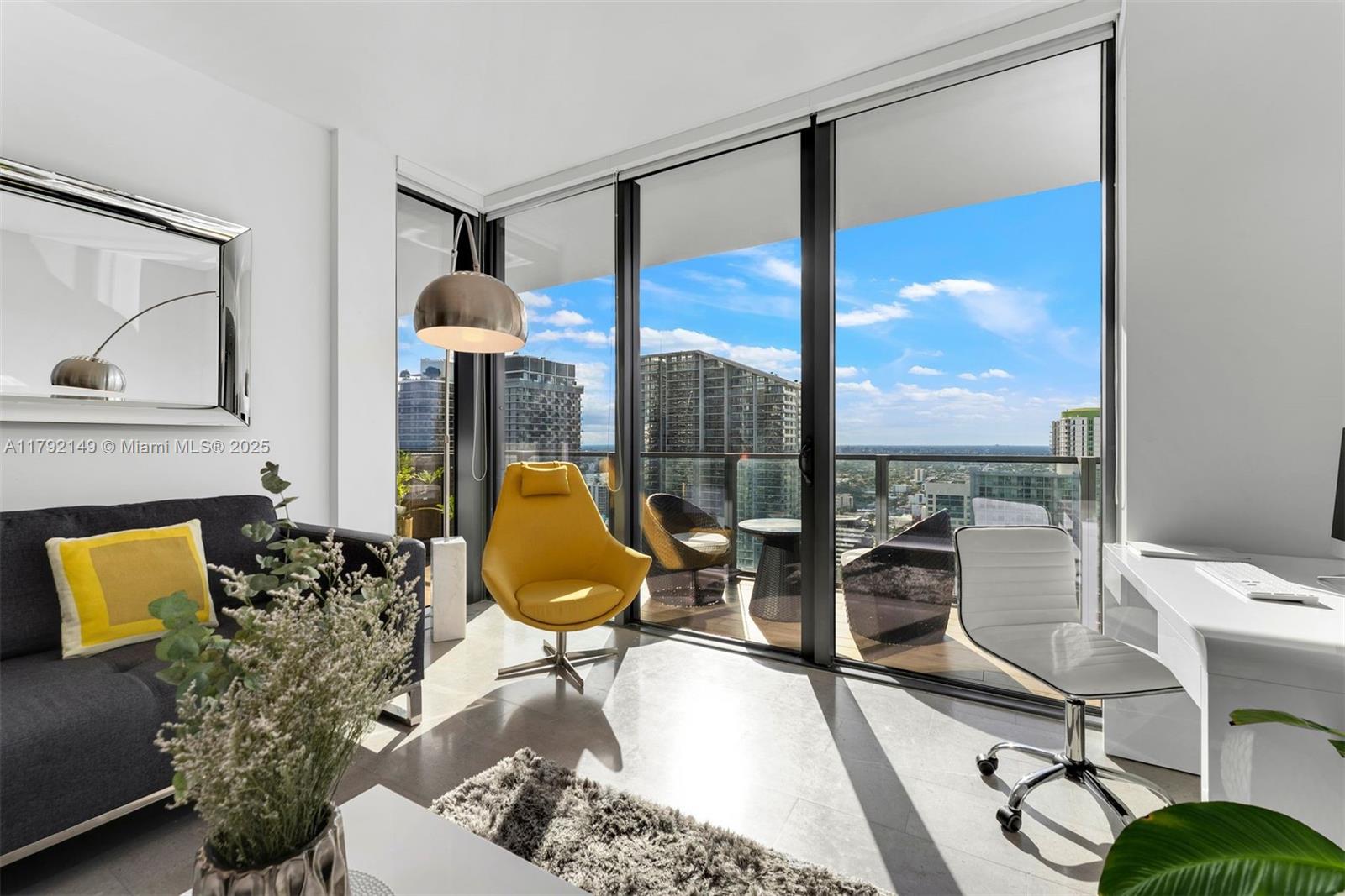 REACH CONDO - Residential Lease