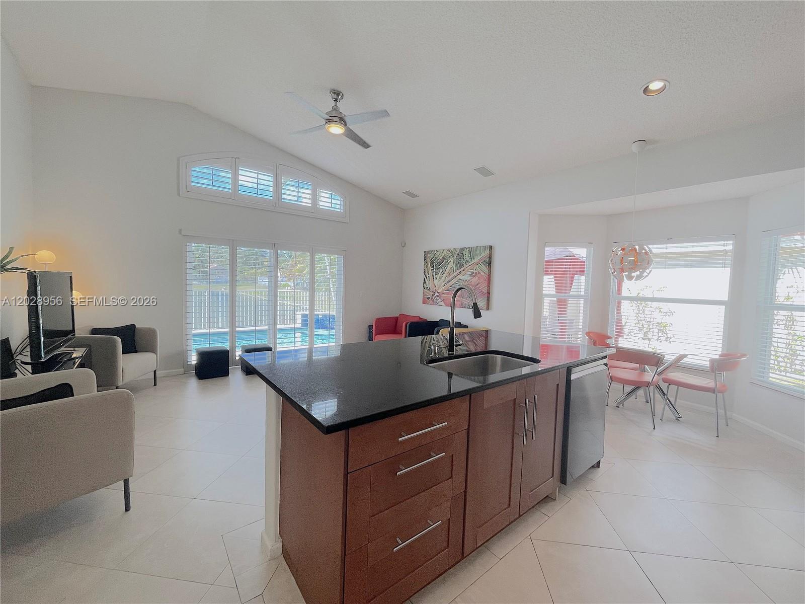 BANYAN OAKRIDGE PLAT - Residential Lease