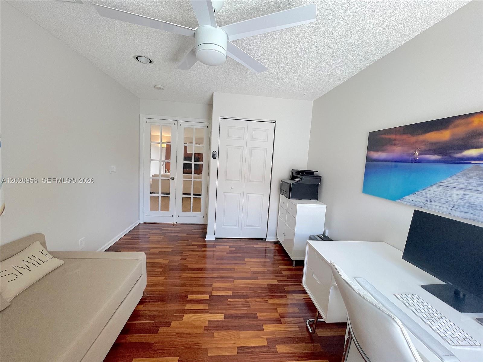BANYAN OAKRIDGE PLAT - Residential Lease