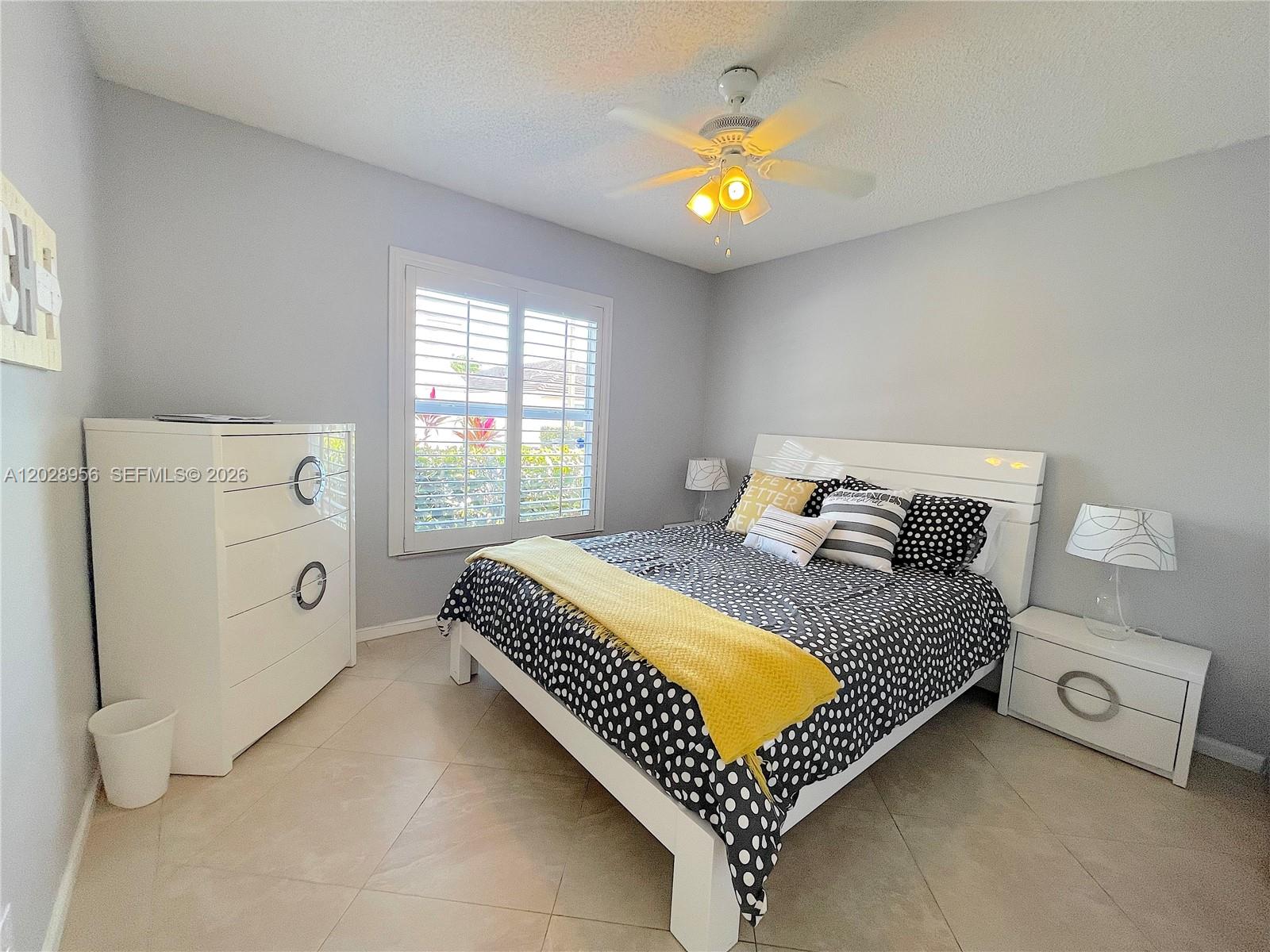 BANYAN OAKRIDGE PLAT - Residential Lease
