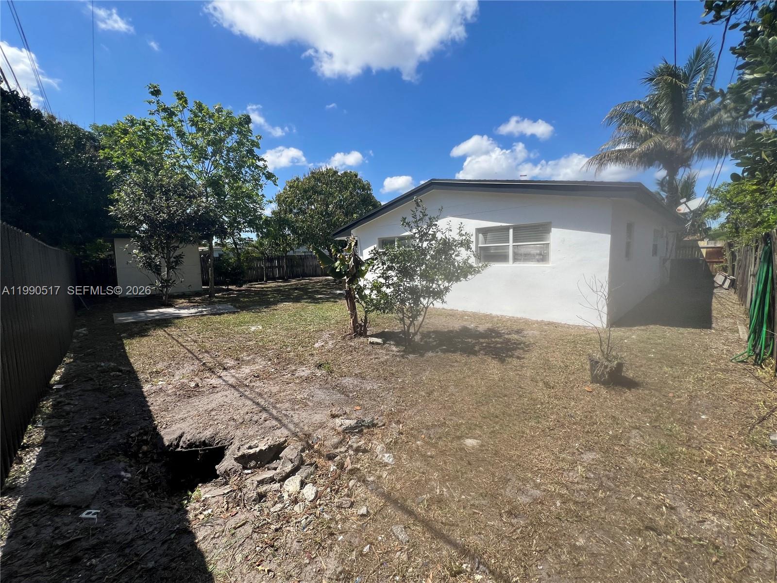 WINDWARD ESTS SEC 2 - Residential