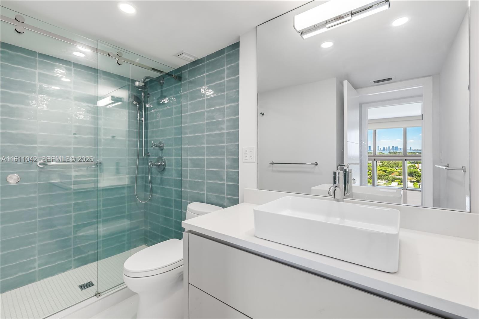 MIRASOL OCEAN TOWERS COND - Residential