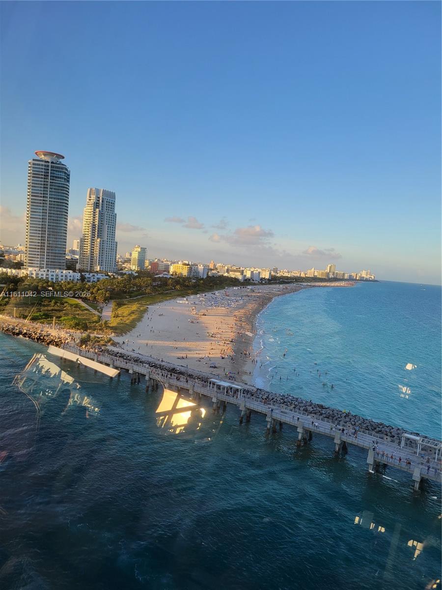 MIRASOL OCEAN TOWERS COND - Residential