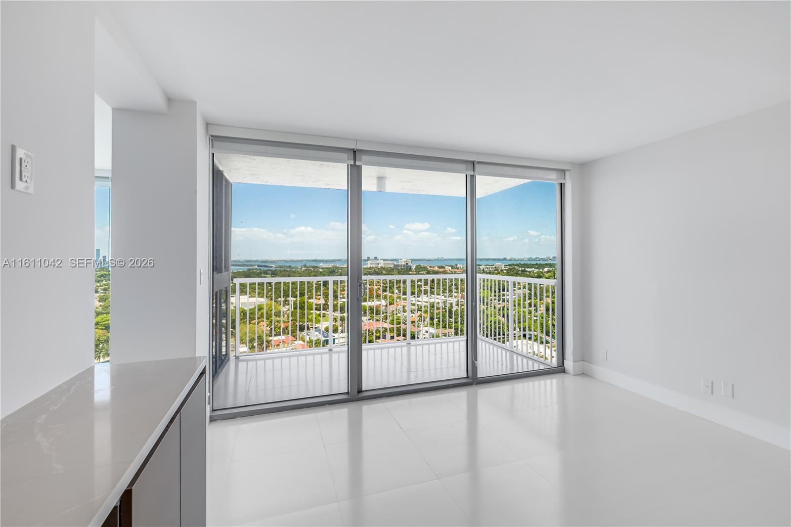 MIRASOL OCEAN TOWERS COND - Residential