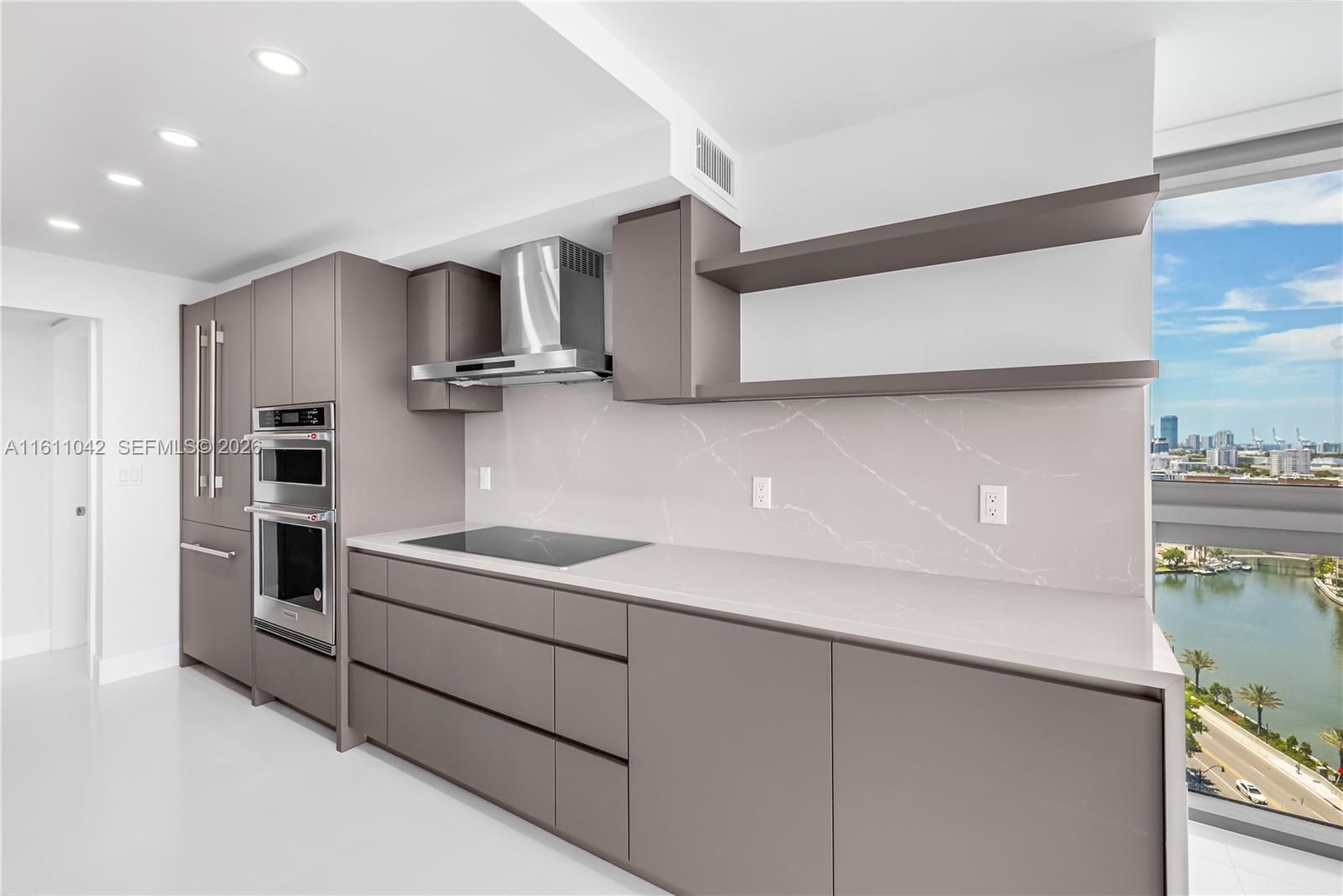 MIRASOL OCEAN TOWERS COND - Residential
