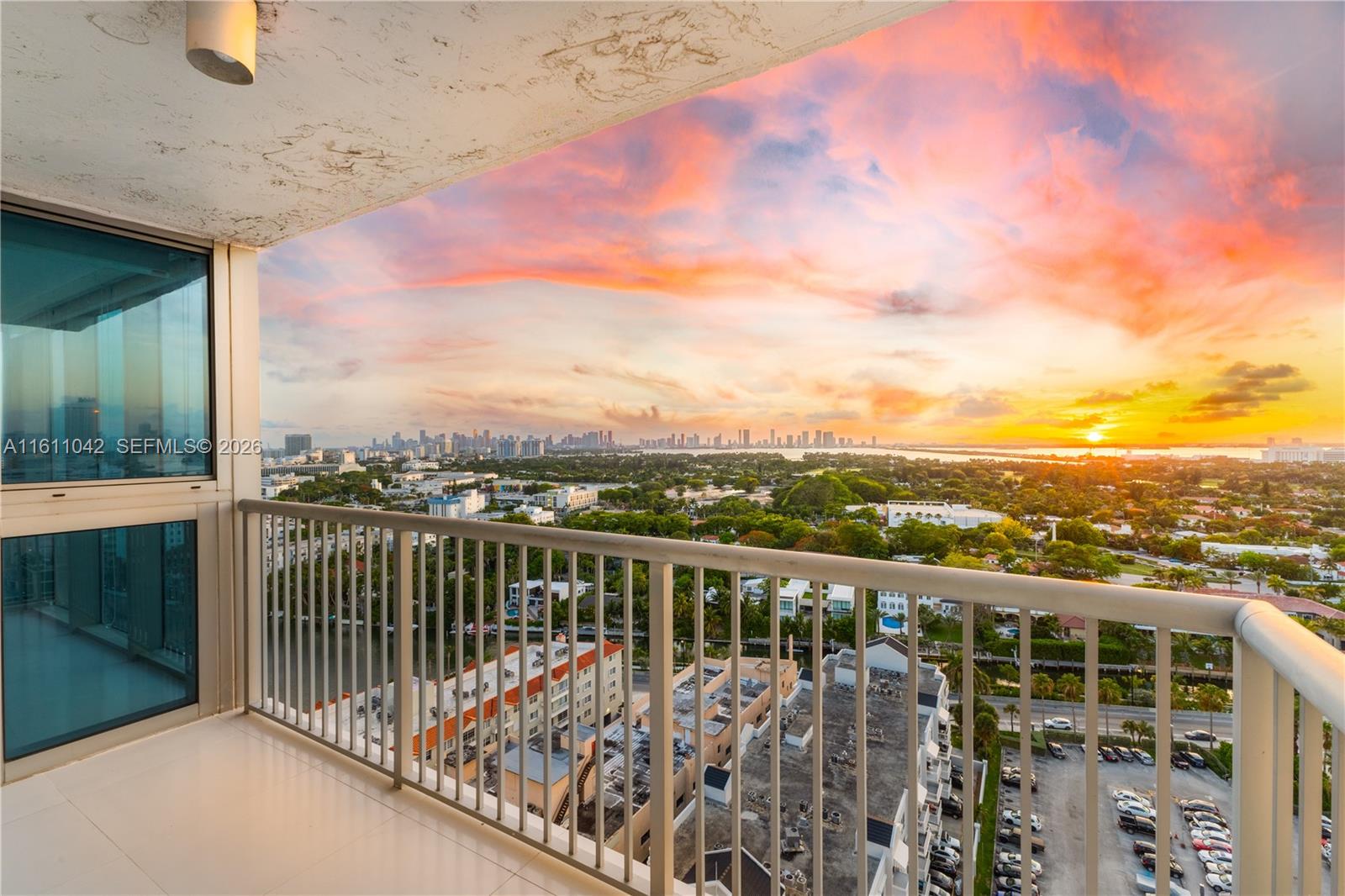 MIRASOL OCEAN TOWERS COND - Residential