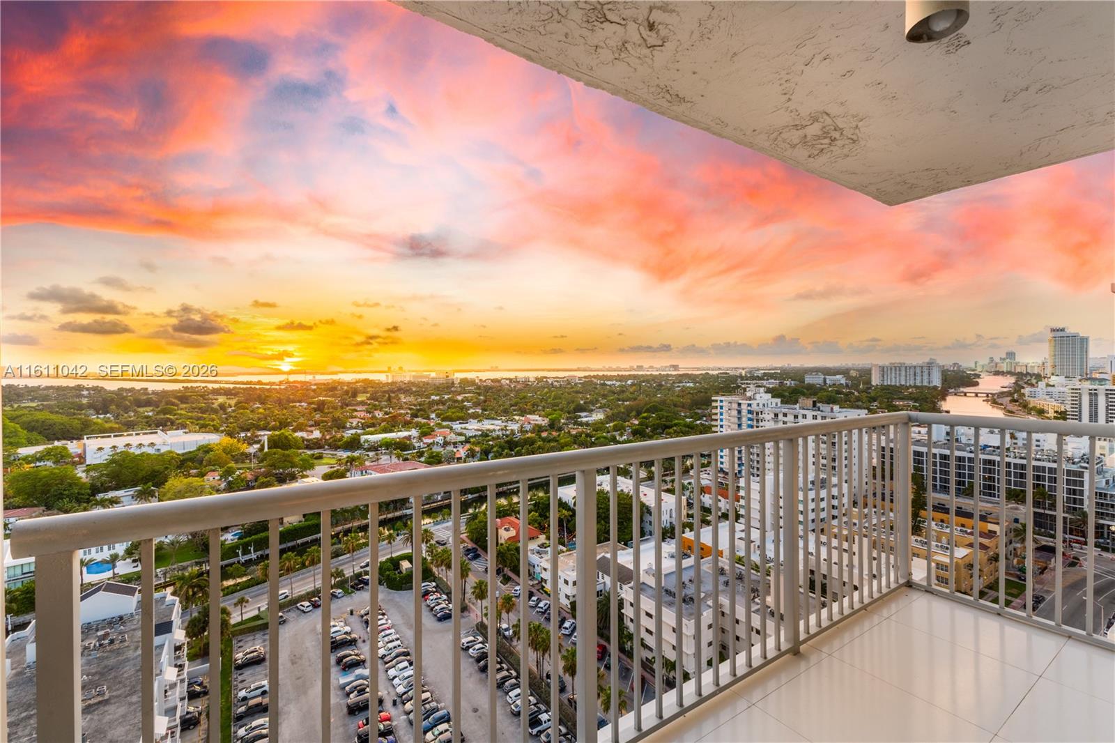 MIRASOL OCEAN TOWERS COND - Residential