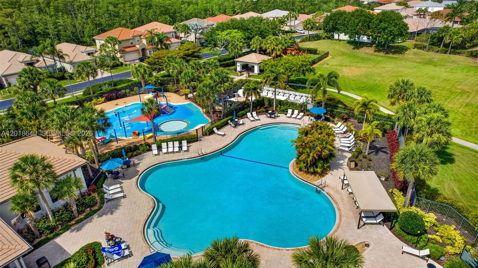 BOTANICA LAKES - Residential