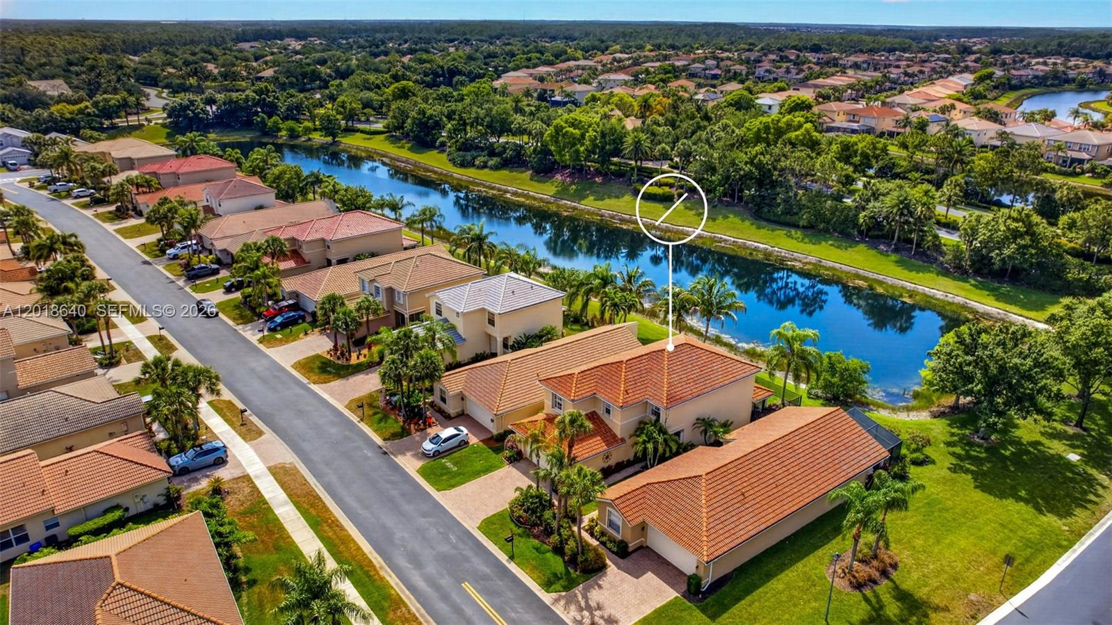 BOTANICA LAKES - Residential