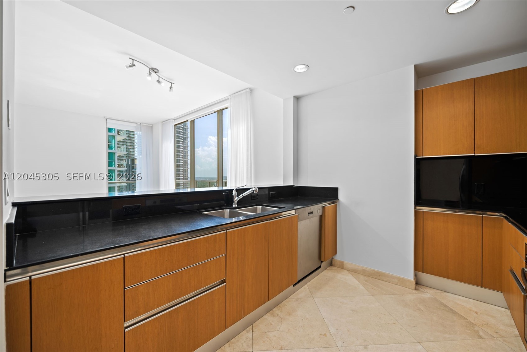 1060 BRICKELL CONDO - Residential