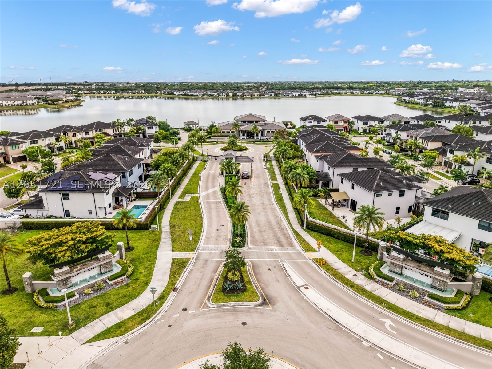DUNNWOODY LAKE - Residential Lease