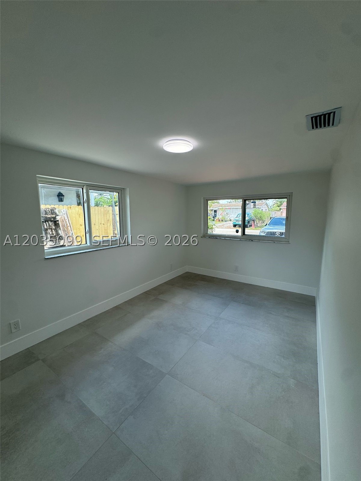 PLAYLAND ISLES - Residential Lease