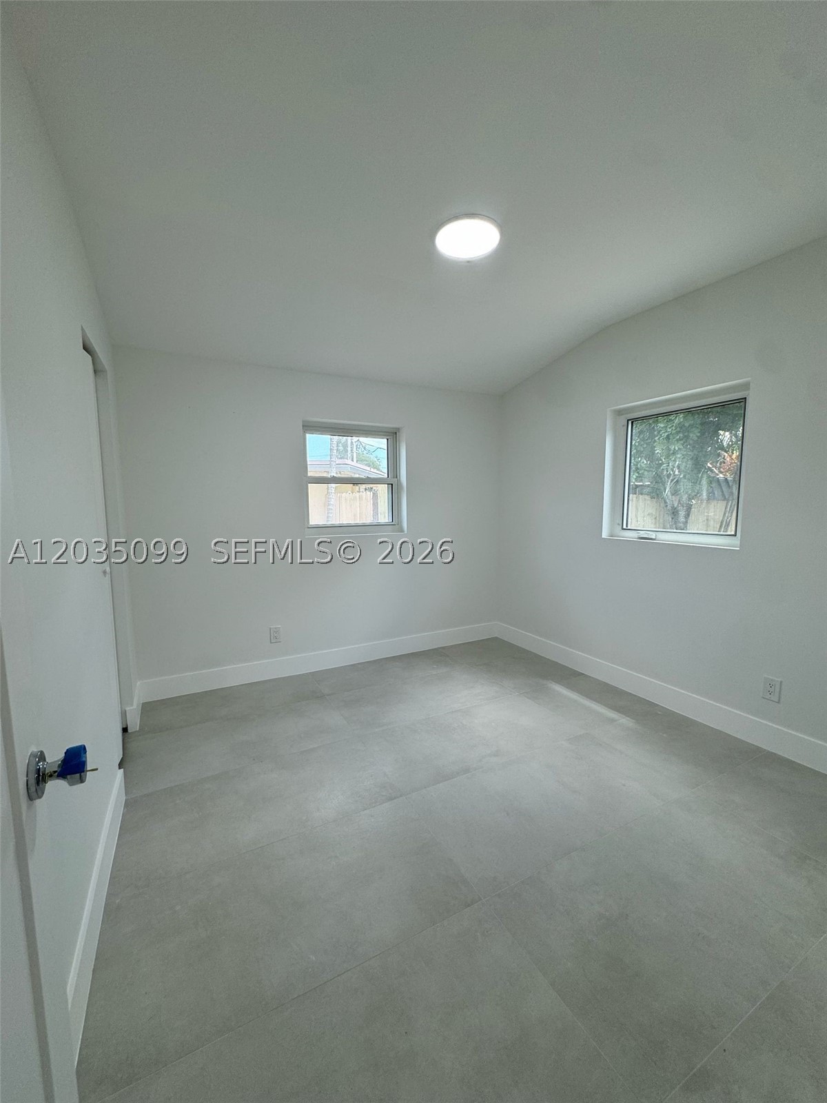 PLAYLAND ISLES - Residential Lease