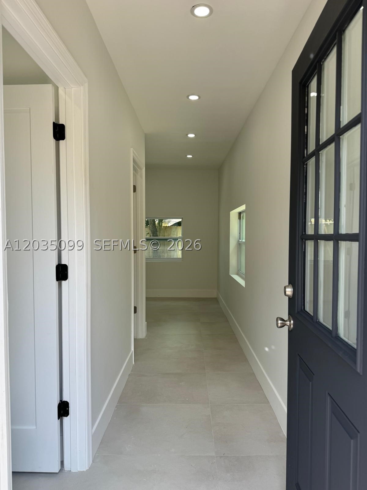 PLAYLAND ISLES - Residential Lease