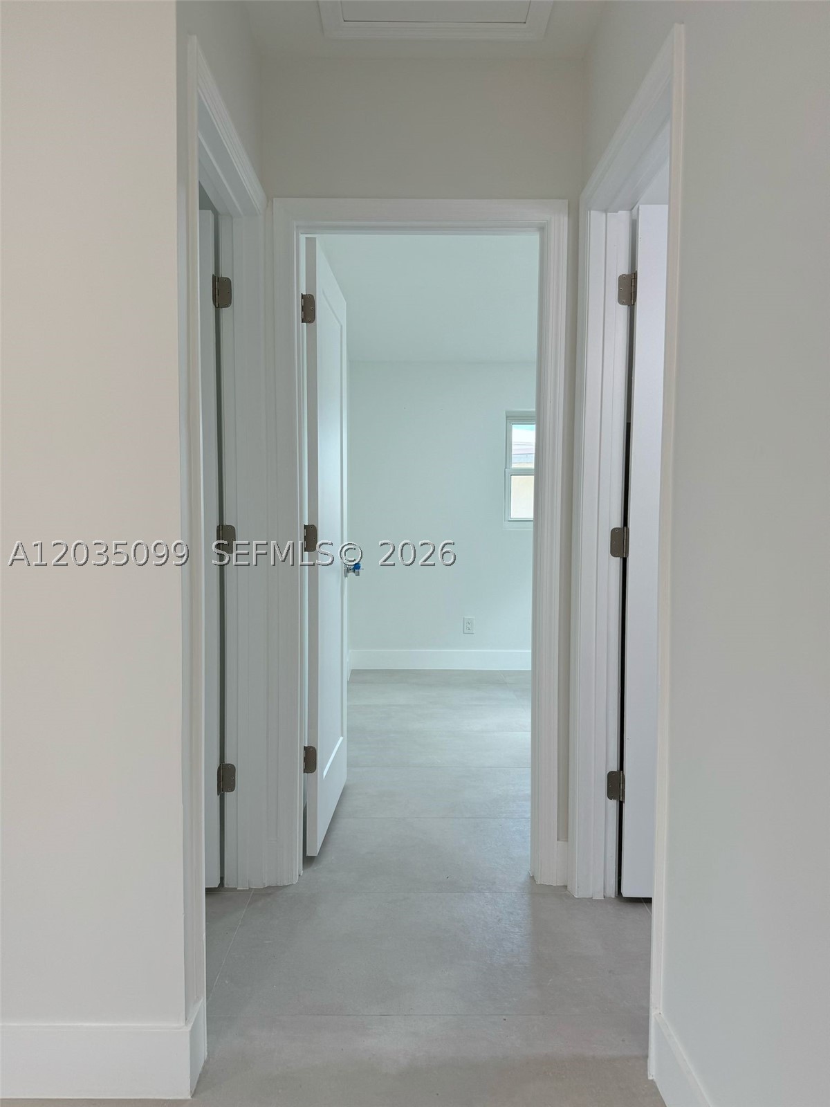 PLAYLAND ISLES - Residential Lease