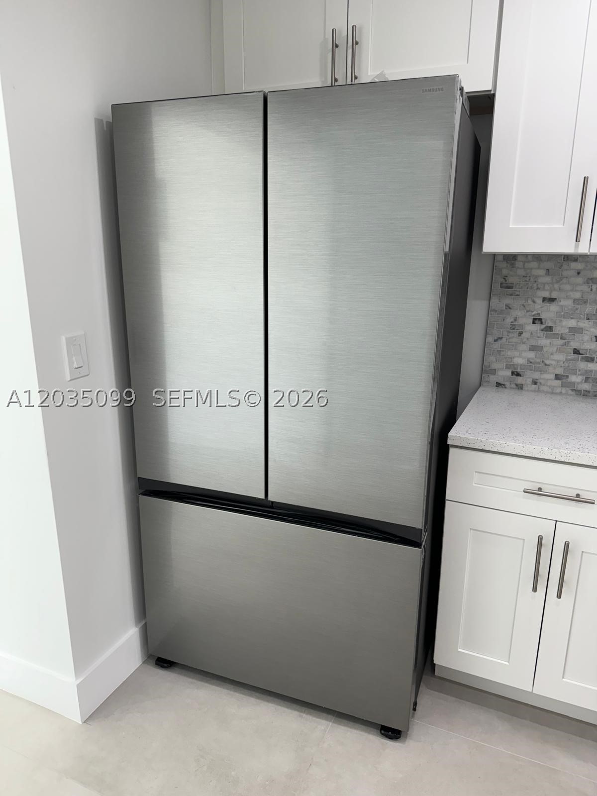 PLAYLAND ISLES - Residential Lease
