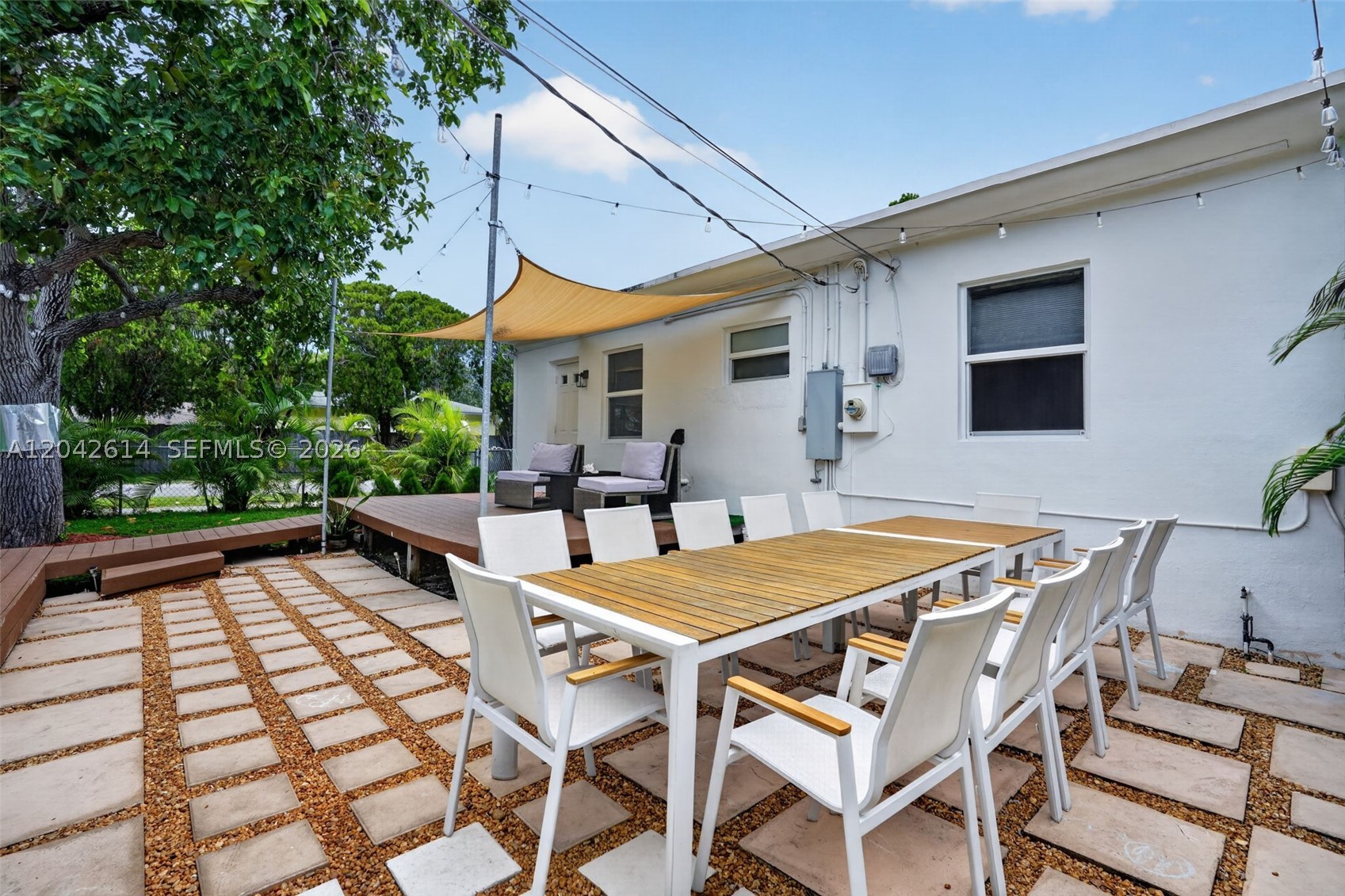 HOLLYWOOD PARK - Residential